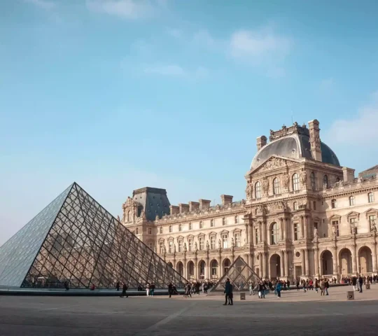 Louvre